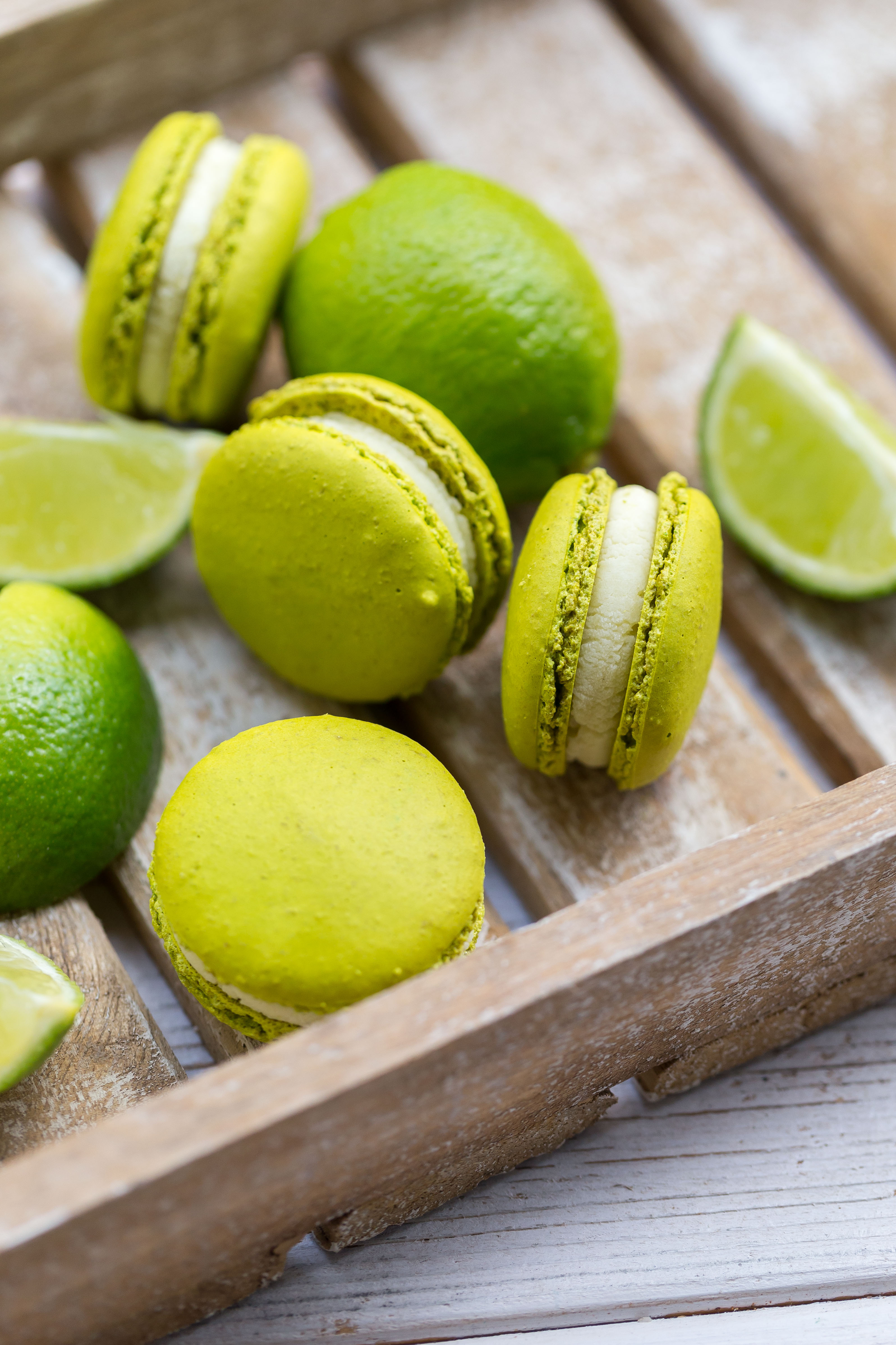 Macarons :: Laimi makroon - Viardo Cafe E-Pood - Makroonide tellimine ...